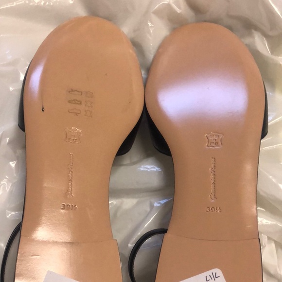 Gianvito Rossi
Leather d'Orsay Ankle-Strap Flat - Picture 7 of 7